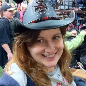 Meet your Posher, Beth